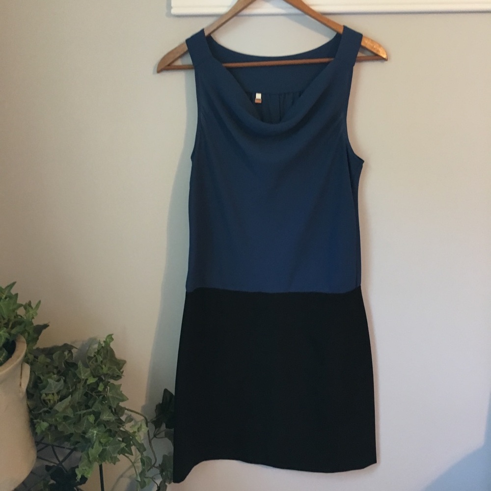 4C Black and blue sheath dress